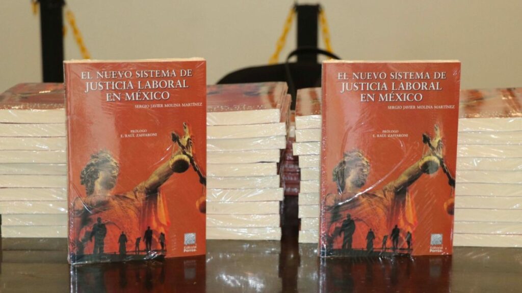 Magistrado Sergio Molina Lanza Su Nuevo Libro El Nuevo Sistema De