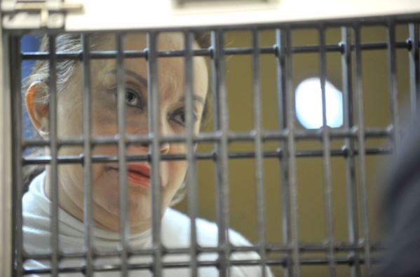 Dictan formal prisión a Esther Gordillo, por tercera vez