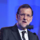 Rajoy “destituye” a Puigdemont