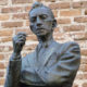 Agustín Lara, estatua en Madrid, a 120 años de su nacimiento