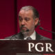 Raúl Cervantes renuncia a la PGR