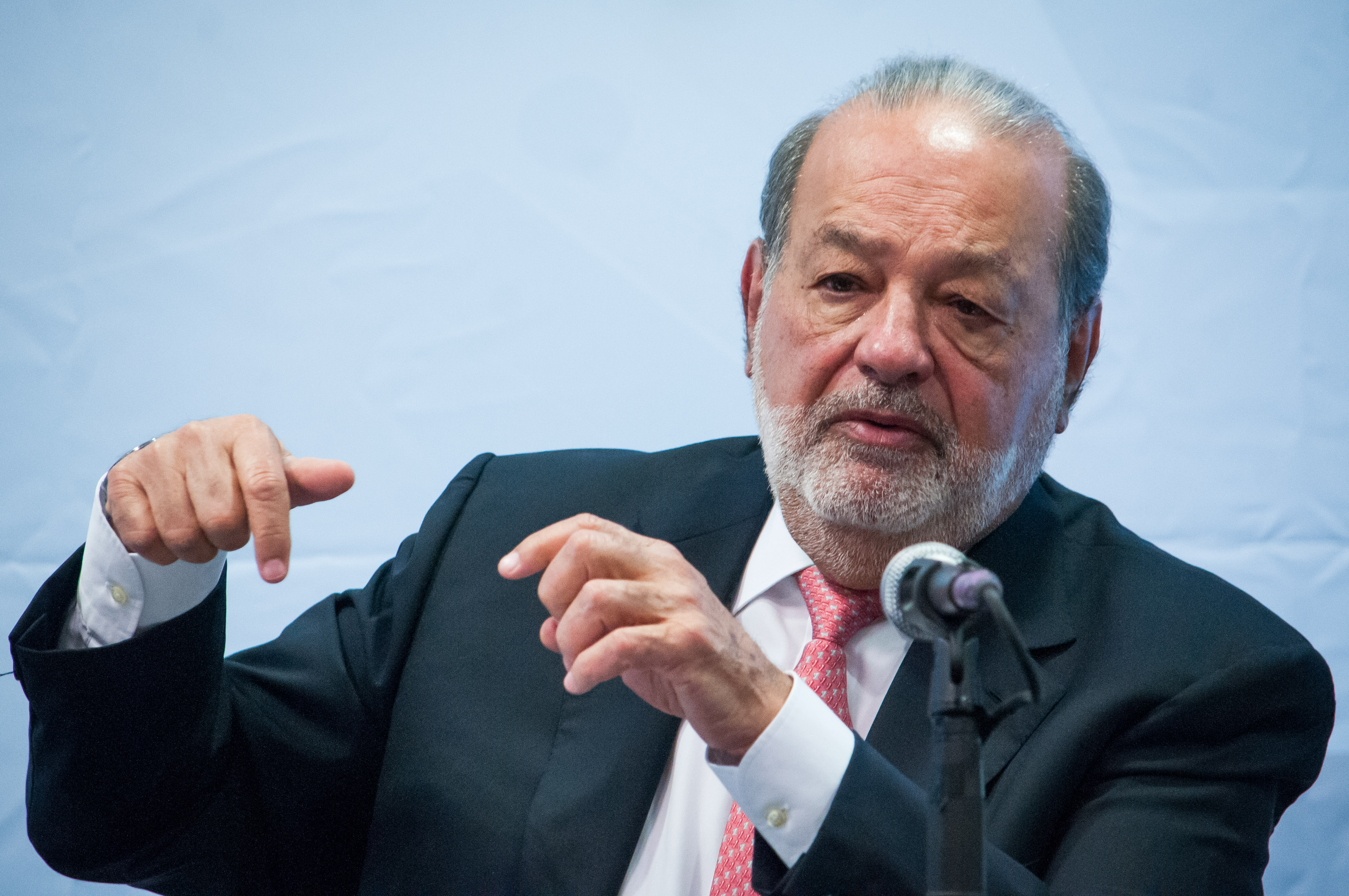 Carlos Slim está entre los implicados