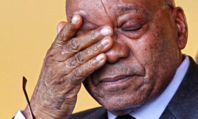 Renuncia presidente sudafricano por corrupción