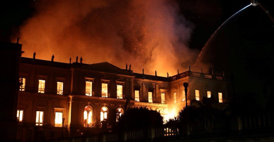 Incendio en Museo Nacional de Brasil
