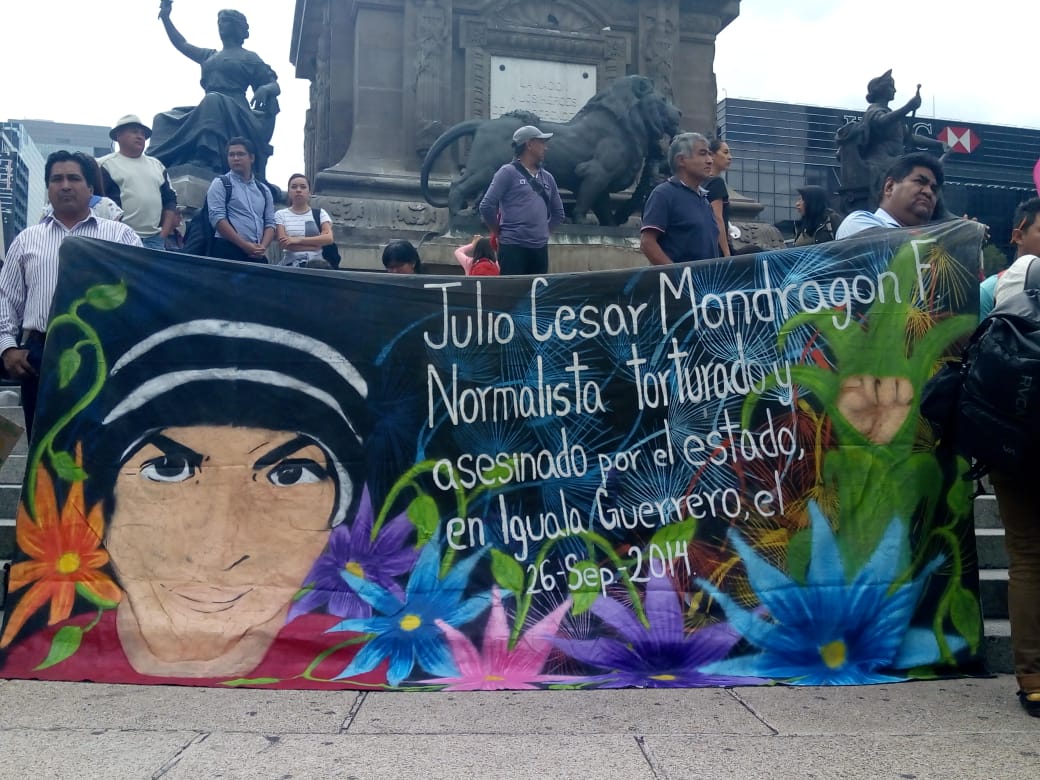 Ayotzinapa marcha 43 4 años tuna