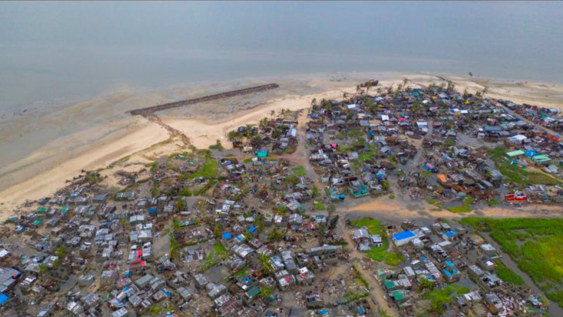 Ciclón destruye ciudad principal en Mozambique; calculan mil muertos