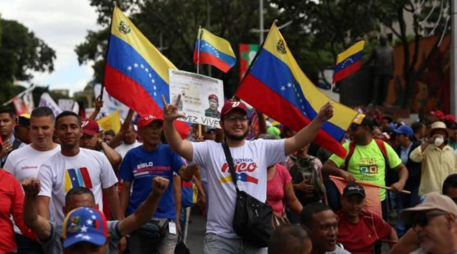 Venezuela: disputan la calle seguidores de Guaidó y Maduro