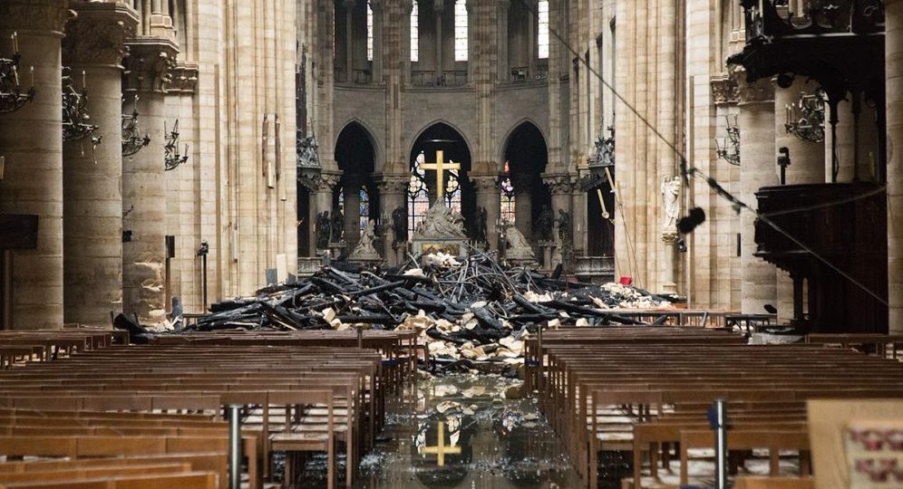 Catedral de Notre Dame reconstrucción