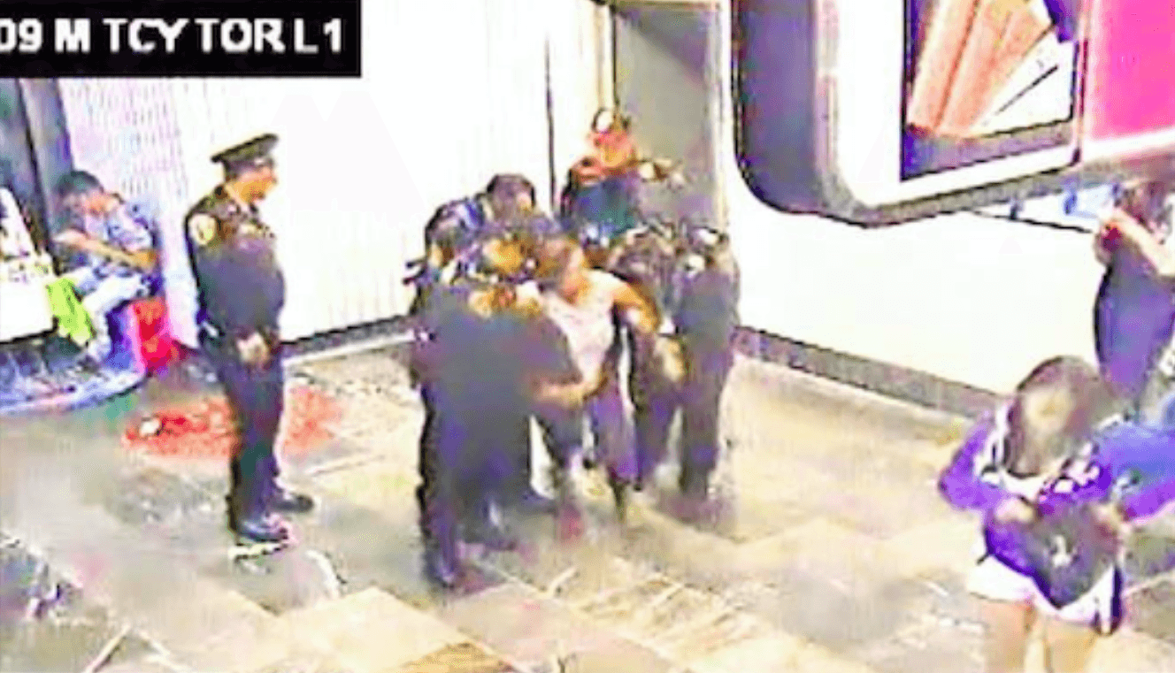 Vinculan a proceso a 7 por muerte de mujer en el Metro