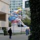 A partir del 19 de mayo de 2019, podrás apreciar por primera vez en la CDMX y en Latinoamérica, la obra de Jeff Koons y Marcel Duchamp en el mismo espacio. El Museo Jumex será el recinto anfitrión para recibir la exposición Apariencia desnuda: el deseo y el objeto en la obra de Marcel Duchamp y Jeff Koons.