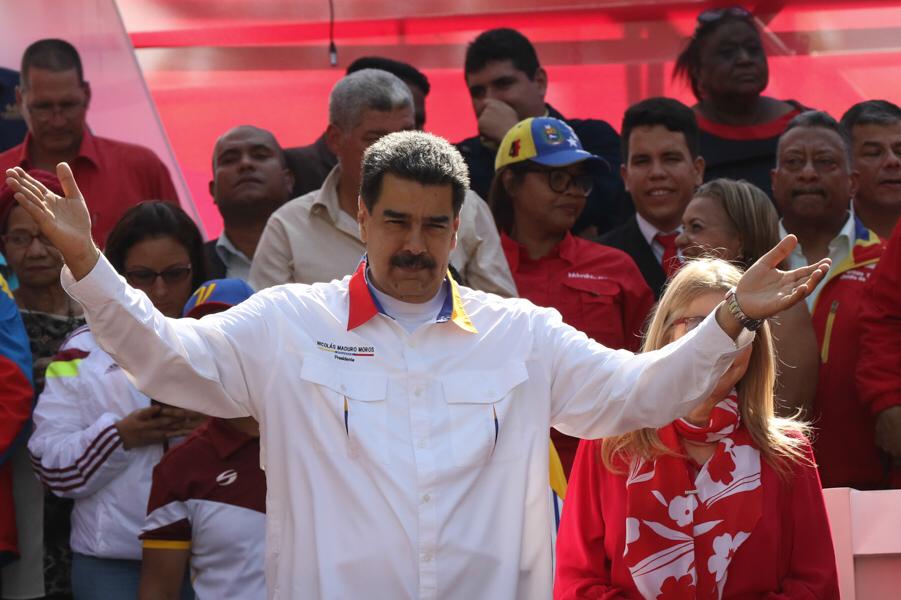 Maduro propone adelantar elecciones para la Asamblea Nacional