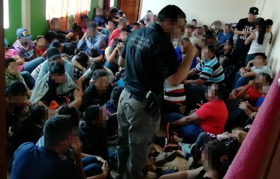 Rescatan a migrantes centroamércianos en Ecatepec/ La Hoguera