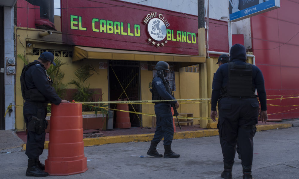 Aumenta a 31 el número de muertos por ataque a bar en Coatzacoalcos