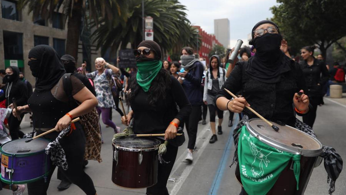 TerremotoFeminista, Marcha, Mujeres, Feministas,