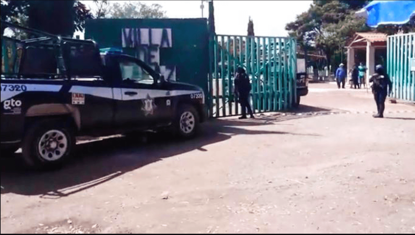 Asesinan a tres personas en panteón de Guanajuato