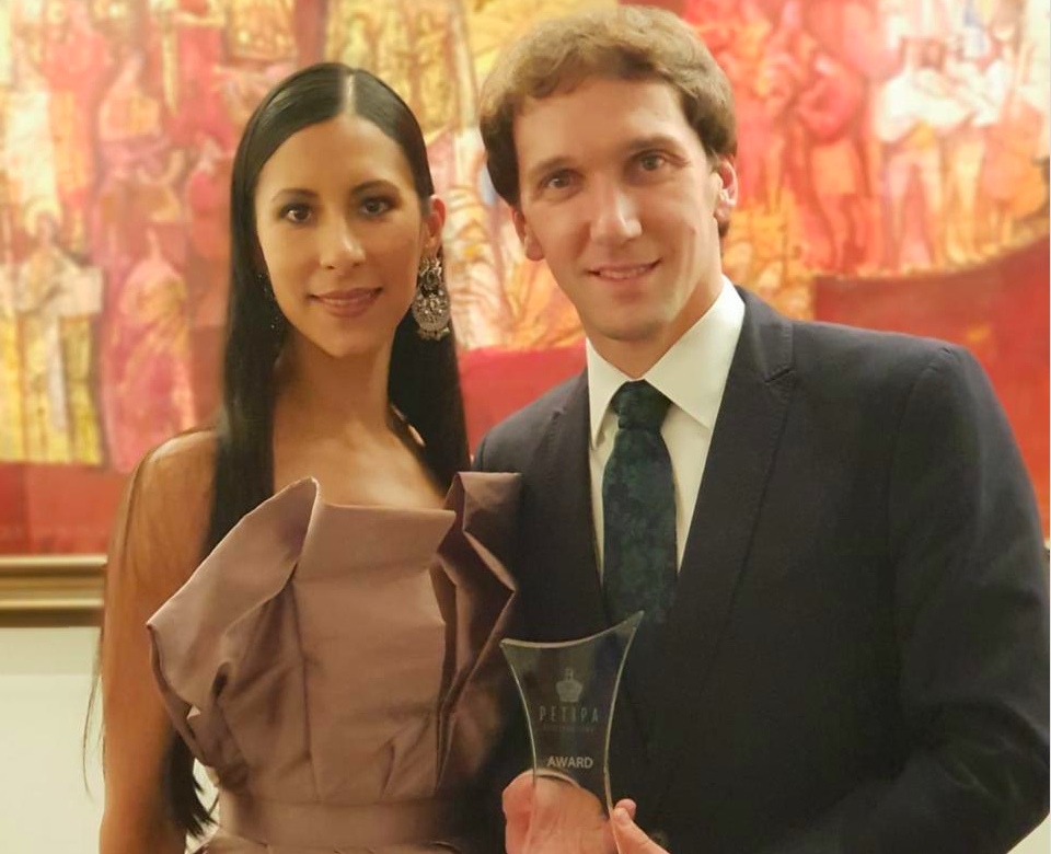 Elisa Carrillo y su esposo Mikhail Kaniskin ganan premio Petipa en Eslovaquia
