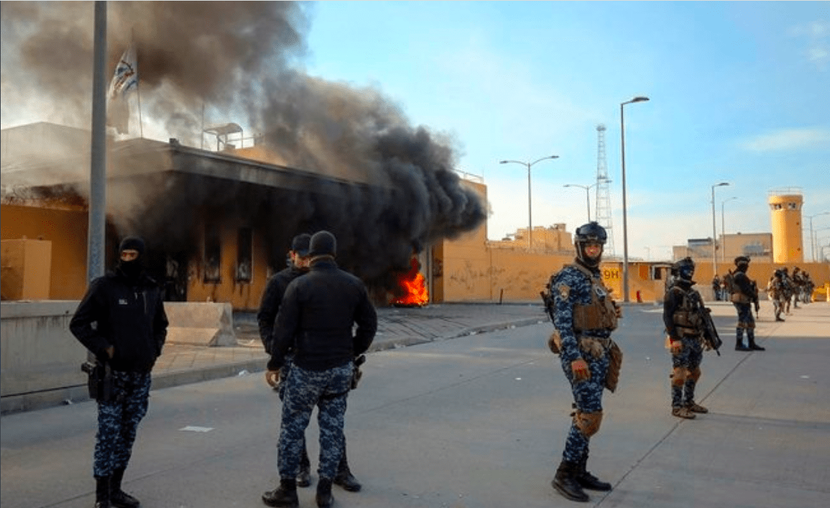 Otro ataque a base militar de EU en Irak; 4 iraquíes heridos