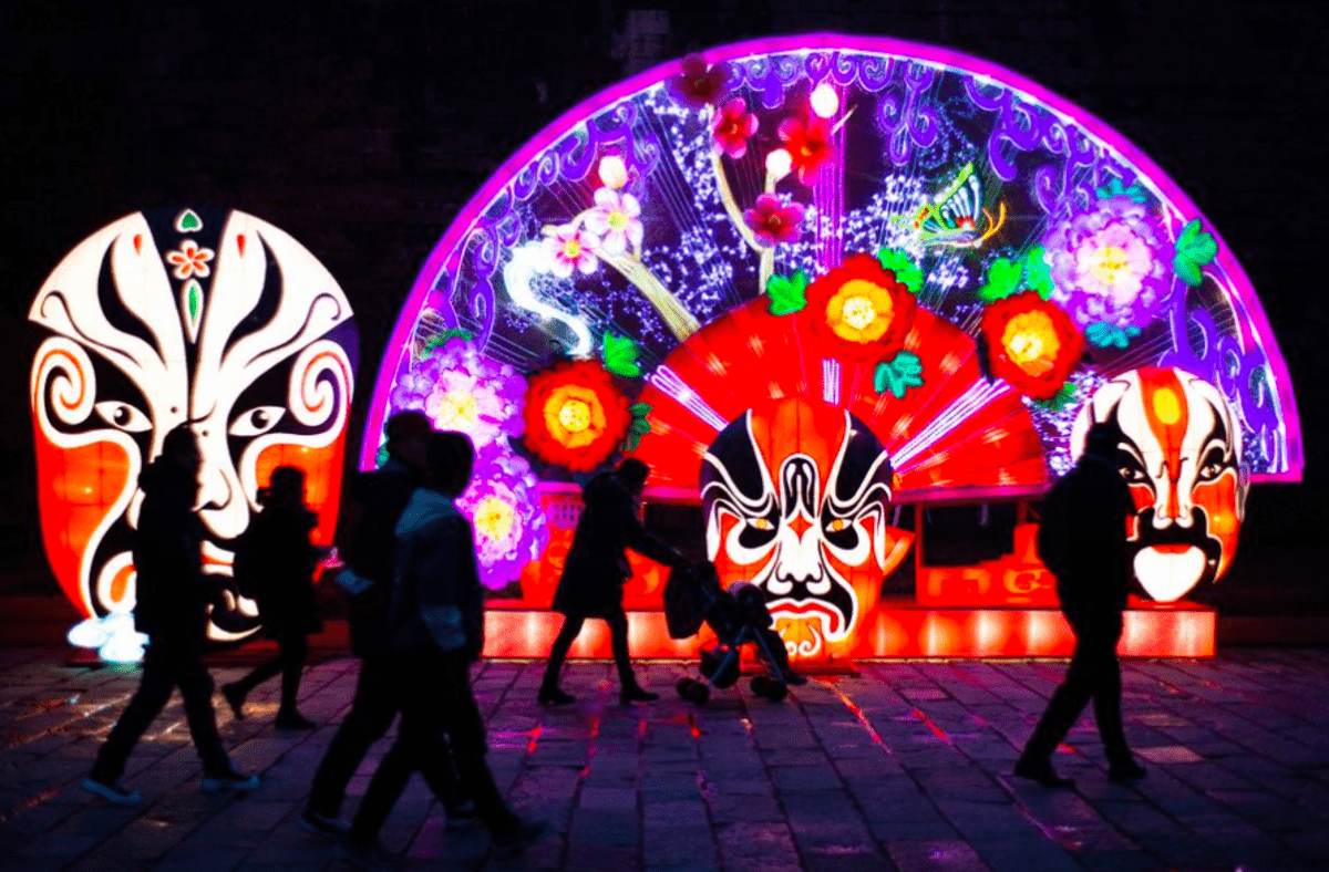 Festival de las Linternas en Nanjing recibe al año nuevo chino