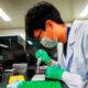Científicos chinos logran aislar cepa del coronavirus