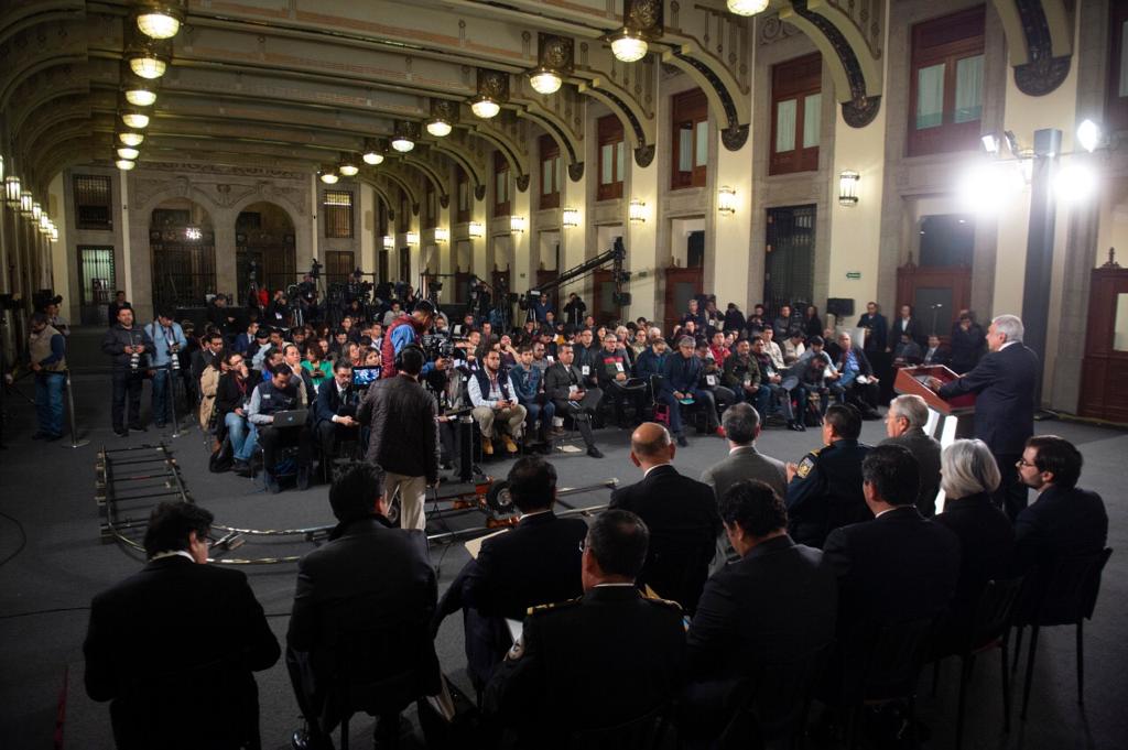 AMLO, Andrés Manuel, López Obrador, Fátima, Protestas, Feministas, Zopiloteo,