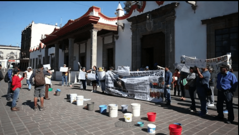 Protestan frente a la alcaldía de Coyoacán por falta de agua