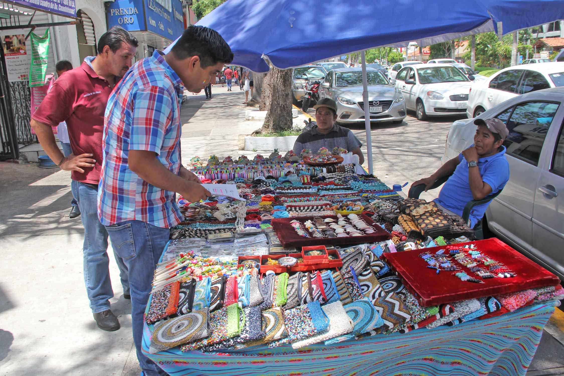 Gobierno de Chalco retirará a comerciantes de la vía pública