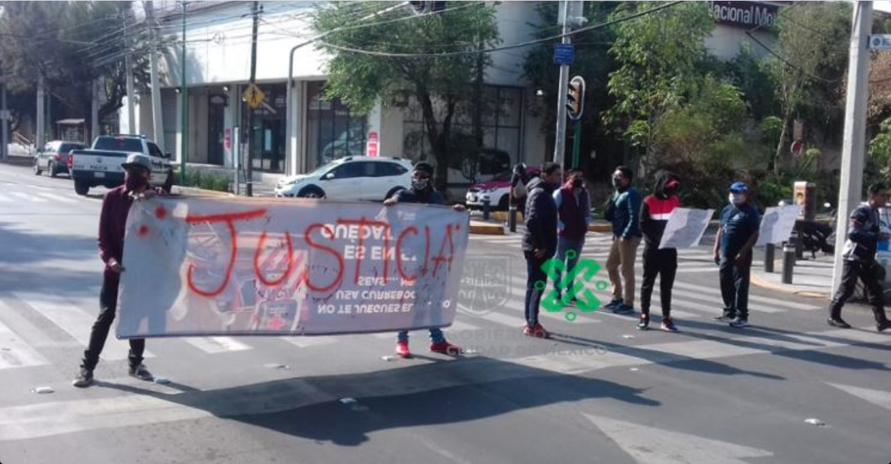Cierran, Manifestantes, Avenida, Miguel Ángel, Quevedo, Atropella, Patrulla,