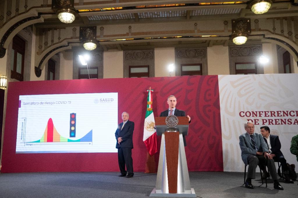 México ingresa a la nueva normalidad en alerta máxima de contagios