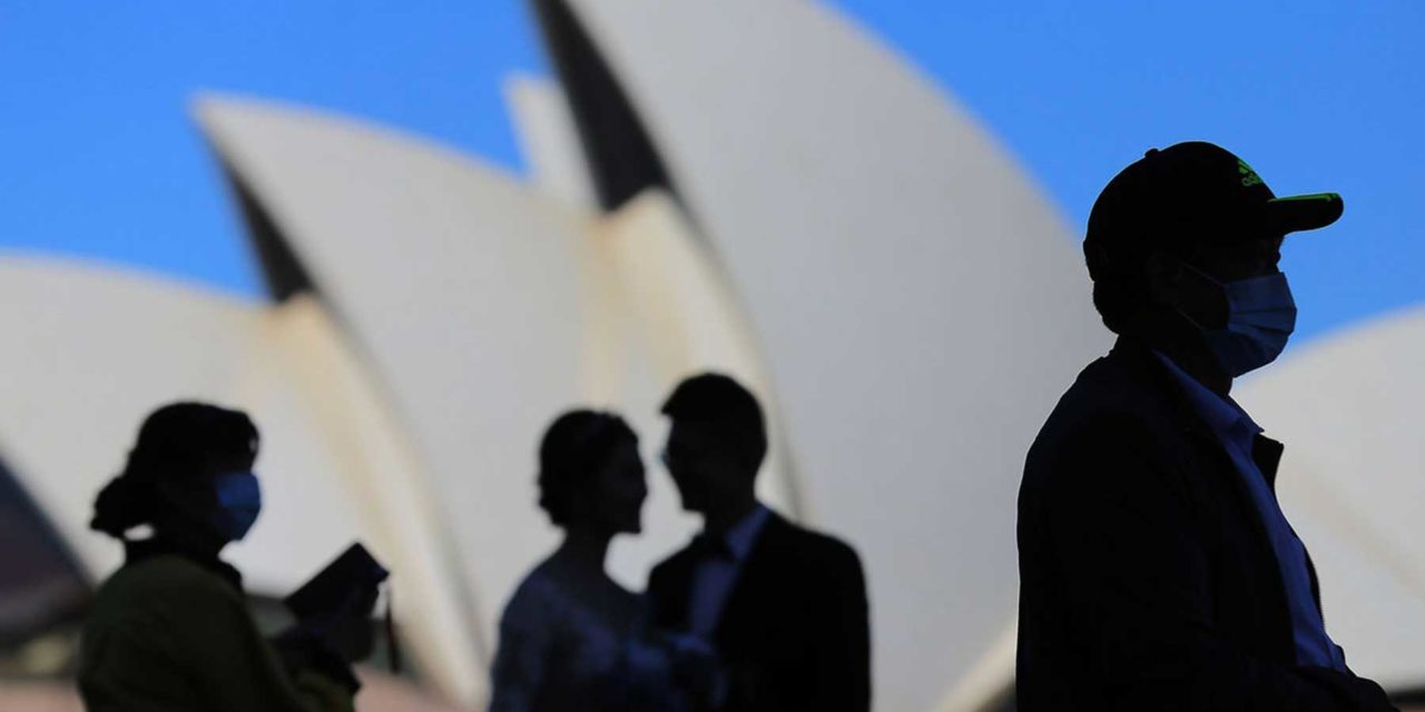 Australia implementa medidas para ciudadanos repatriados ante nuevos contagios