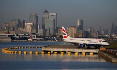 Cierra Europa puertos aéreos con Reino Unido por detección de nueva cepa de Covid