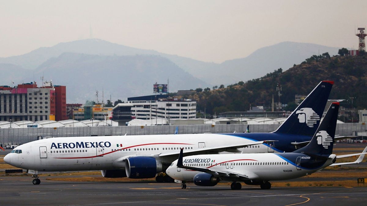 Solicita Aeroméxico finalizar contratos con sindicatos de pilotos y sobrecargos