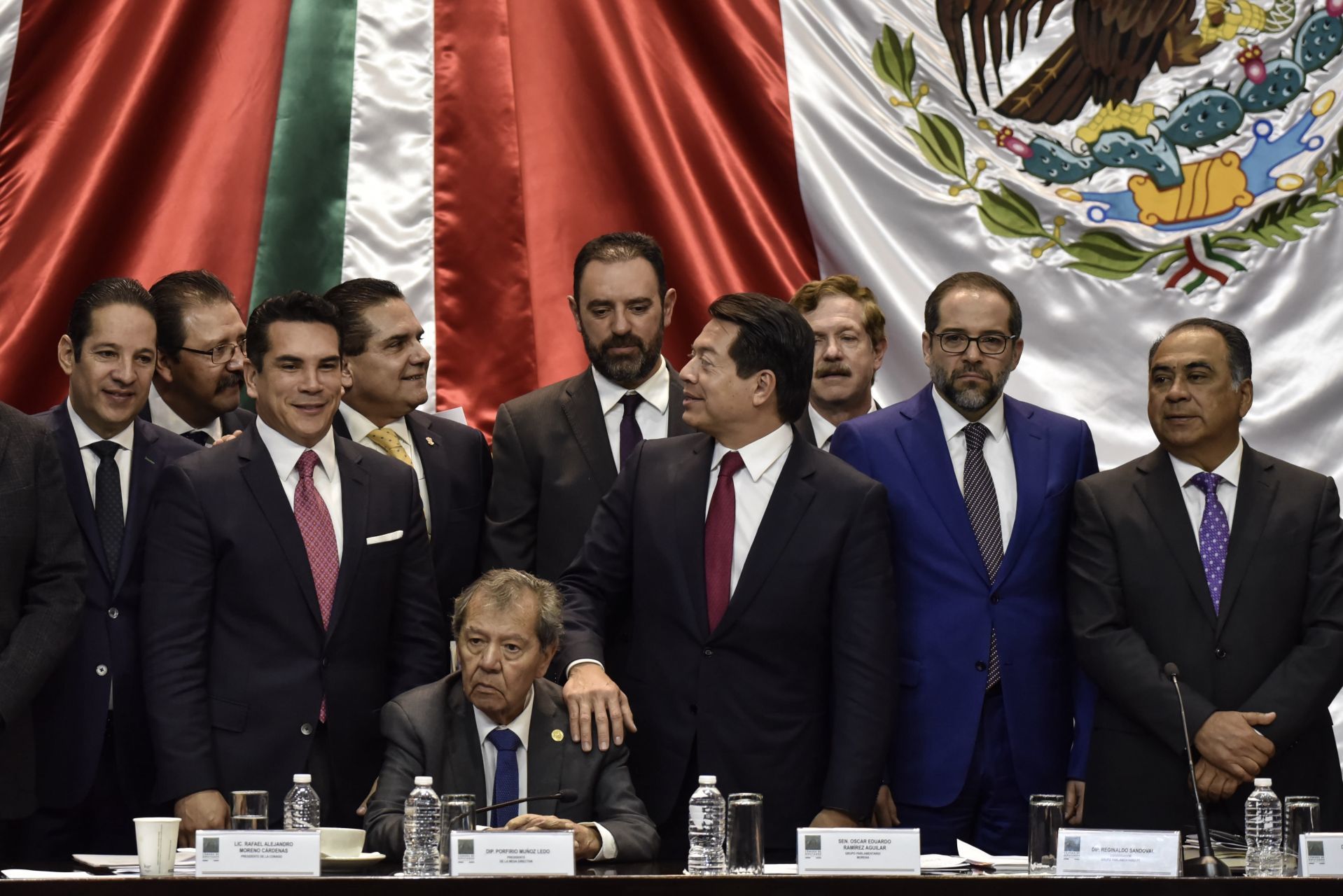 ‘Juntos Hacemos Historia’ y ‘Va Por México’ contenderán en elecciones, confirma INE