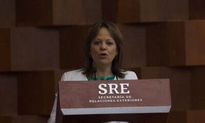 México pide a EU vacunas AstraZeneca tras retrasos en el envasado