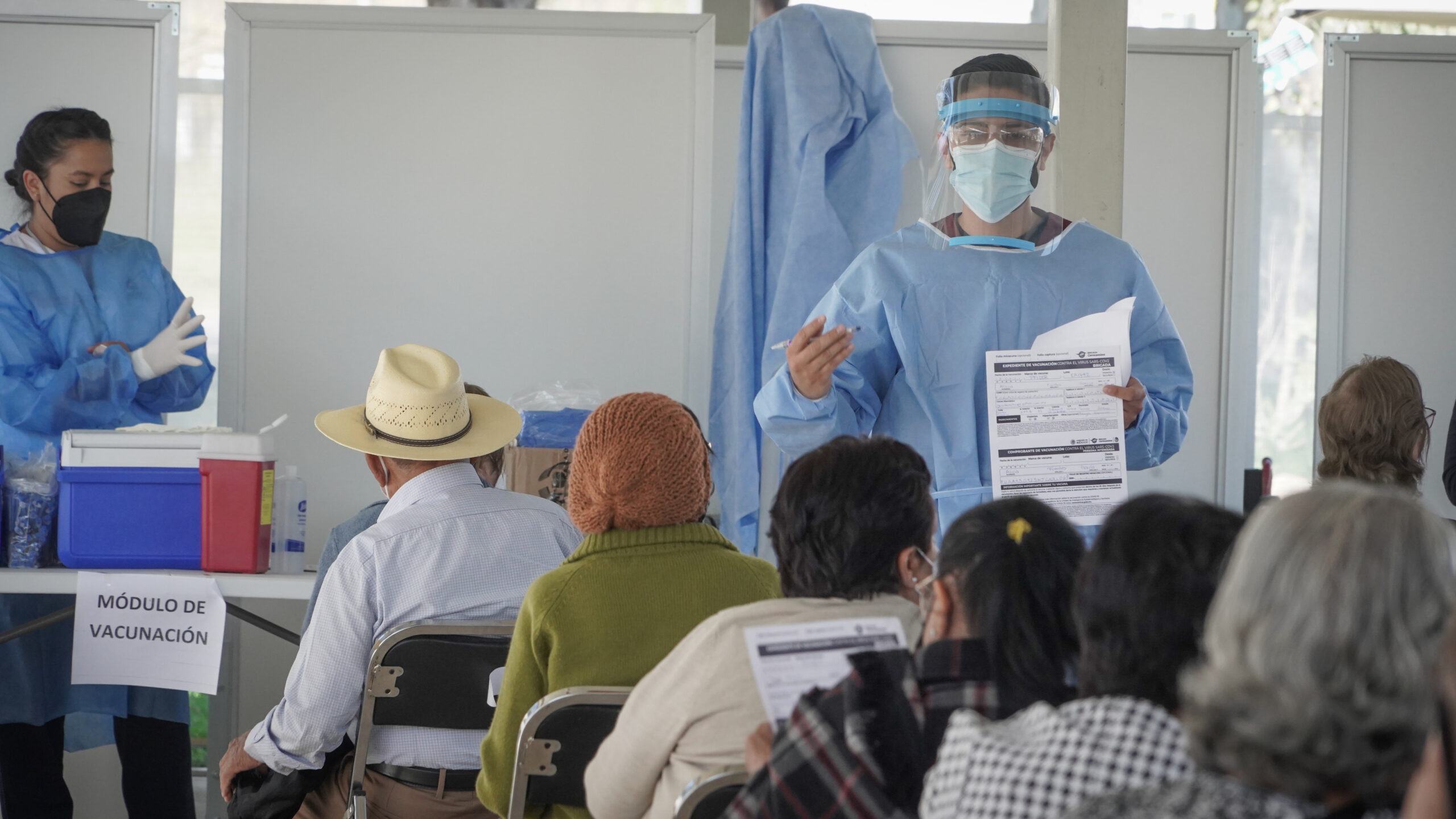 Inicia próximo sábado vacunación contra Covid en Guadalajara