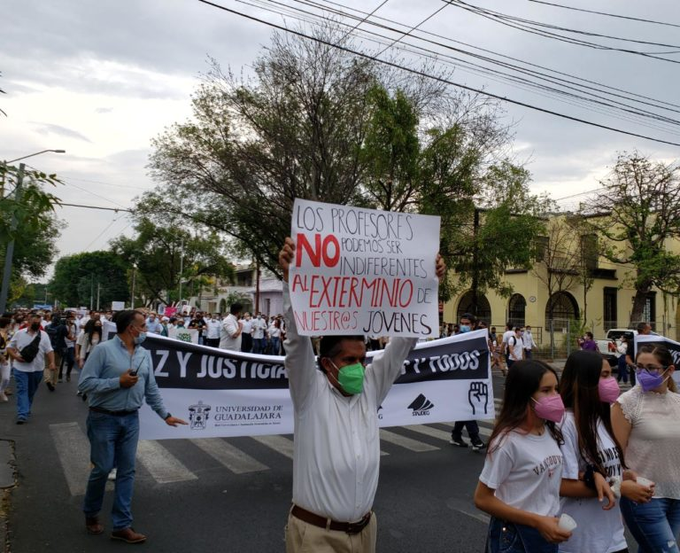 Marchan en Jalisco para exigir justicia por muerte de hermanos