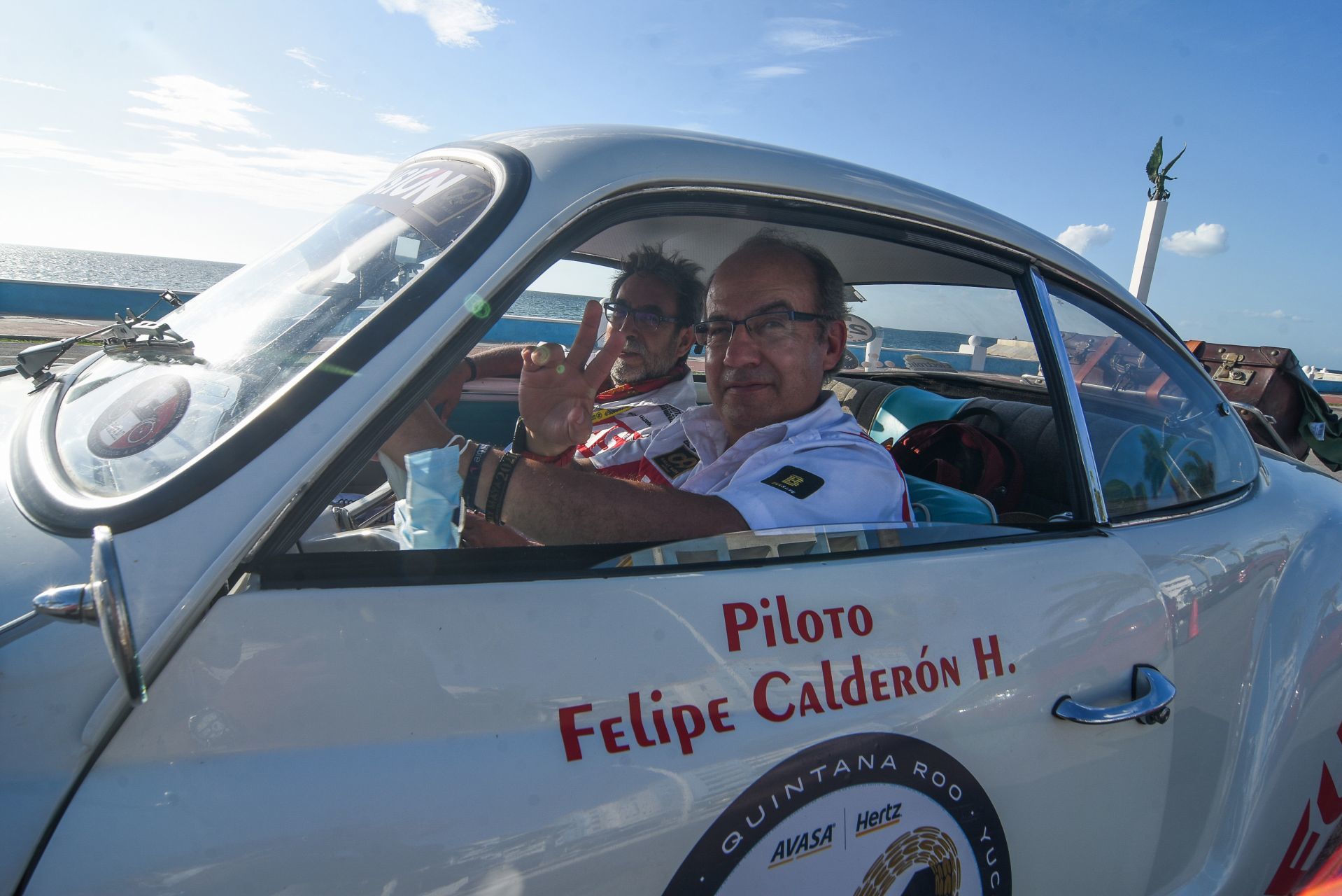 Felipe Calderón da positivo a Covid-19