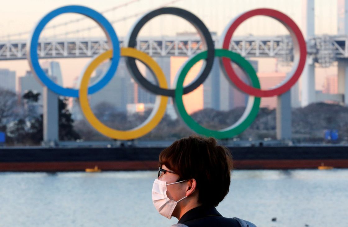 El gobierno de Japón y los organizadores de los Juegos Olímpicos acordaron realizar el evento sin espectadores tras declarar estado de emergencia por aumento de casos positivos de Covid-19.