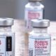 Aprueba Cofepris uso de emergencia de vacuna Moderna contra Covid