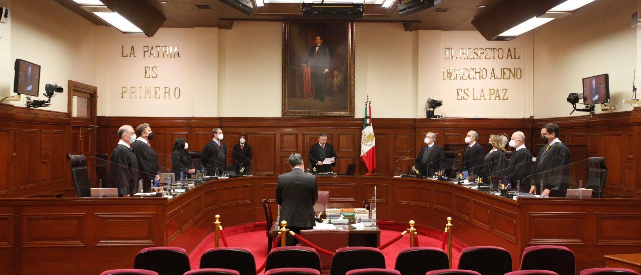 SCJN declara inconstitucional la 'Ley Chayote' de Peña Nieto