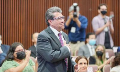 Monreal asegura que ganará la elección interna de Morena por las buenas