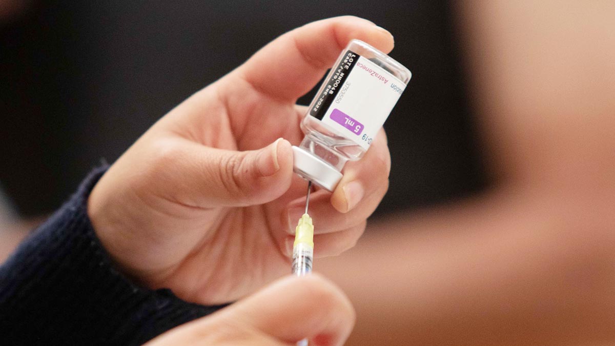 Inmunidad de vacuna dura 6 meses, dice OMS