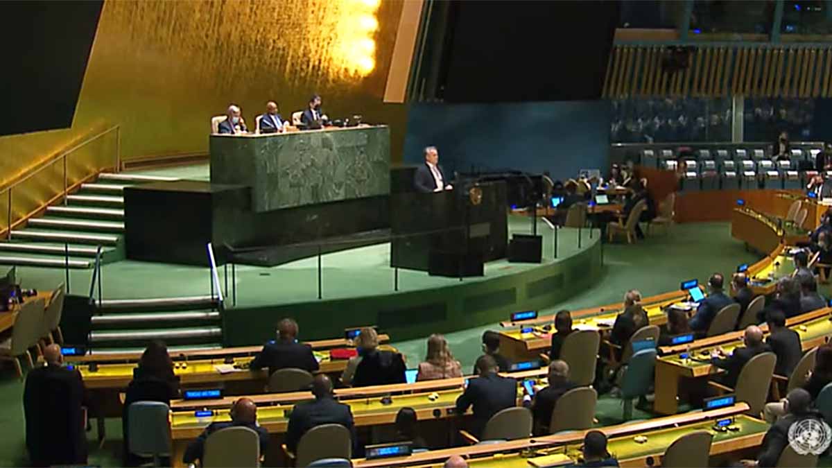 ONU aprueba resolución que exige a Rusia parar agresión contra Ucrania