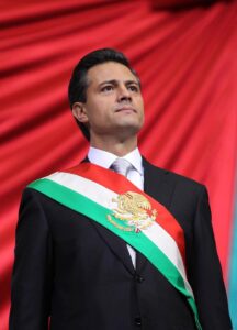 Enrique Peña Nieto tomó posesión del cargo de presidente el 1 de diciembre de 2012. Foto: Facebook/ EnriquePN