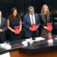 Monreal da la bienvenida al Senado a presentación del libro contra el presidente López Obrador
