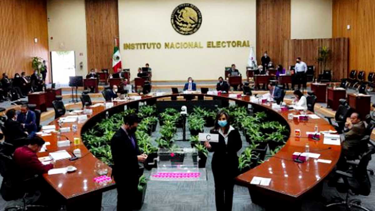 Ordena TEPJF cambiar la convocatoria para elegir a consejeros electorales