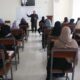 Talibanes prohíben a mujeres acceder a la universidad