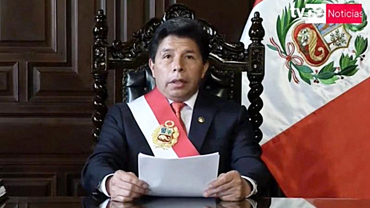 Pedro Castillo, presidente de Perú, disuelve el Congreso y establece “gobierno de excepción”
