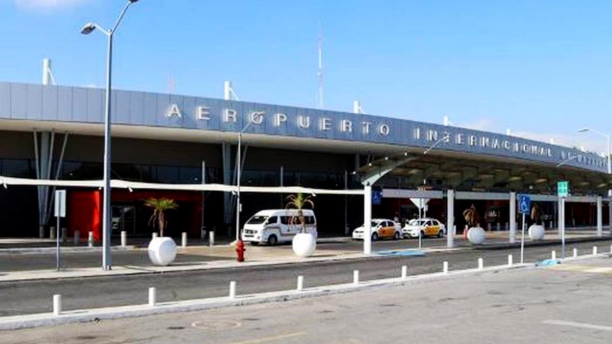 Reabren aeropuertos de Culiacán y Mazatlán tras cierre por detención de Ovidio