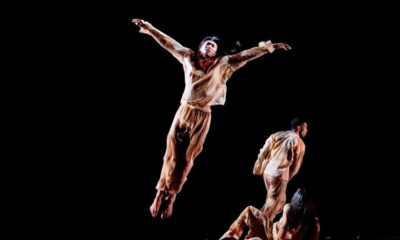 Raúl Tamez, bailarín y coreógrafo, y su obra ‘Migrant Mother’ hacen historia