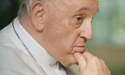 “Amén, Francisco responde”, la serie dónde el Papa contesta sobre el aborto, Tinder, porno…